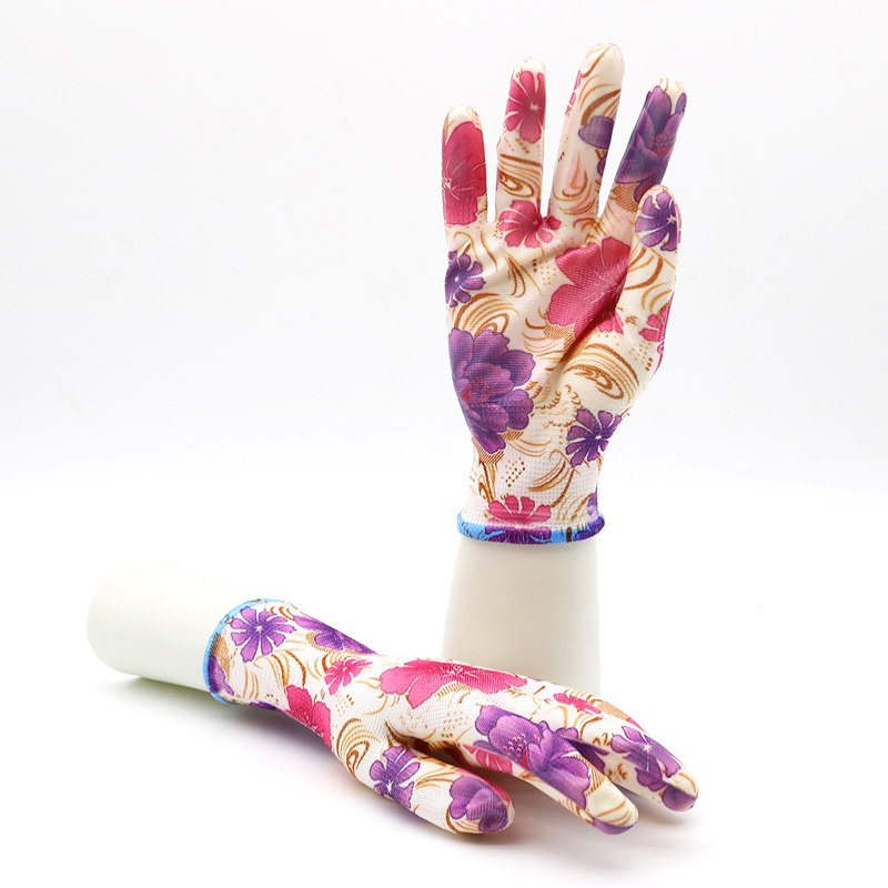 HSNT07-GARDEN-GLOVES Anti Slip Waterproof Women Fashionable Floral Nitrile Garden Gloves Dezi Associates Ltd